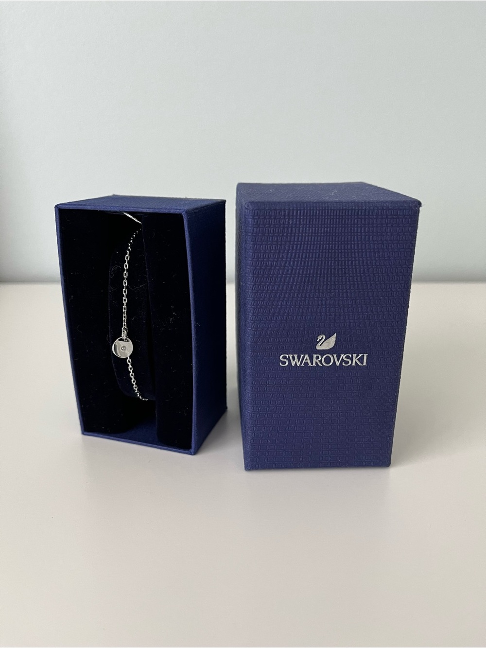 Silver tone Swarovski bolo closure bracelet